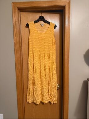 croft & barrow Yellow Sleeveless Smocked Maxi Dress